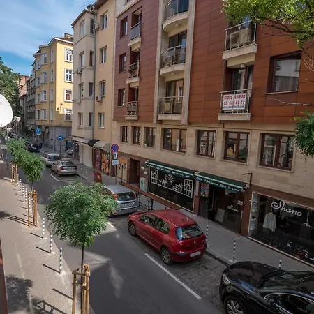 12 Tsar Asen Apartment Sofia